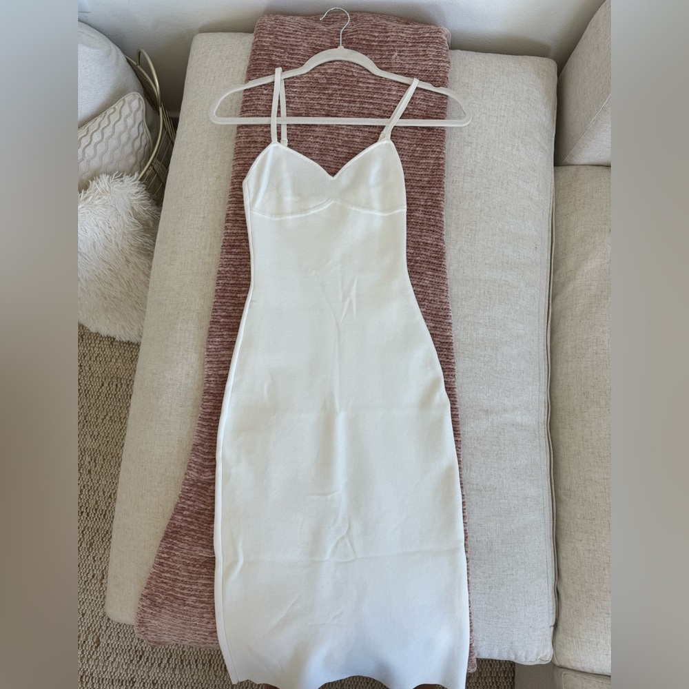 Babaton Aritzia White Bodycon Midi dress